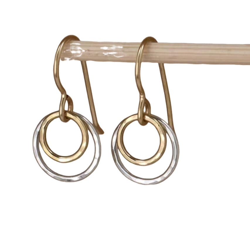 Handgefertigte Vintage Gold Ohrring