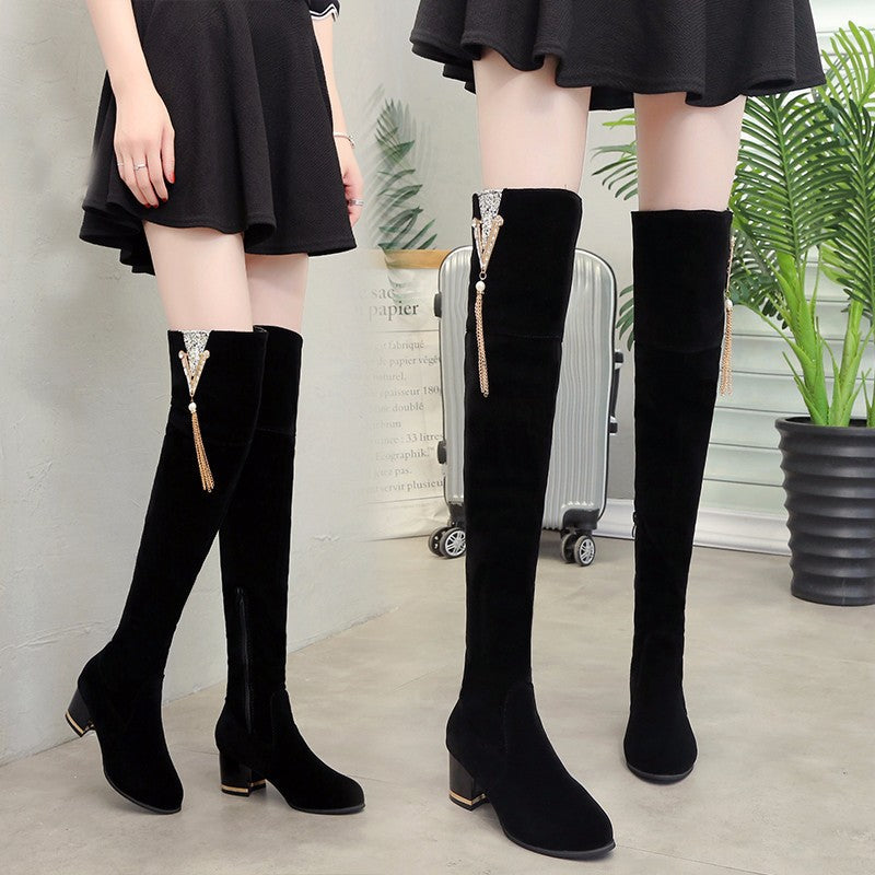 Schicke Orthopädische Stiefel mit einzigartigem Design