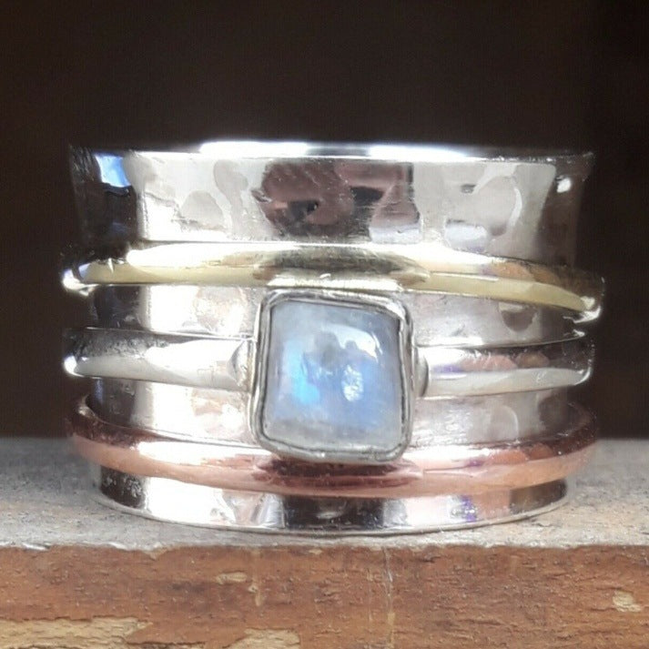 Schöne Ring mit einzigartigem Stil