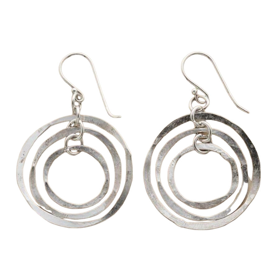 Zarte handwerkliche Silber Ohrring