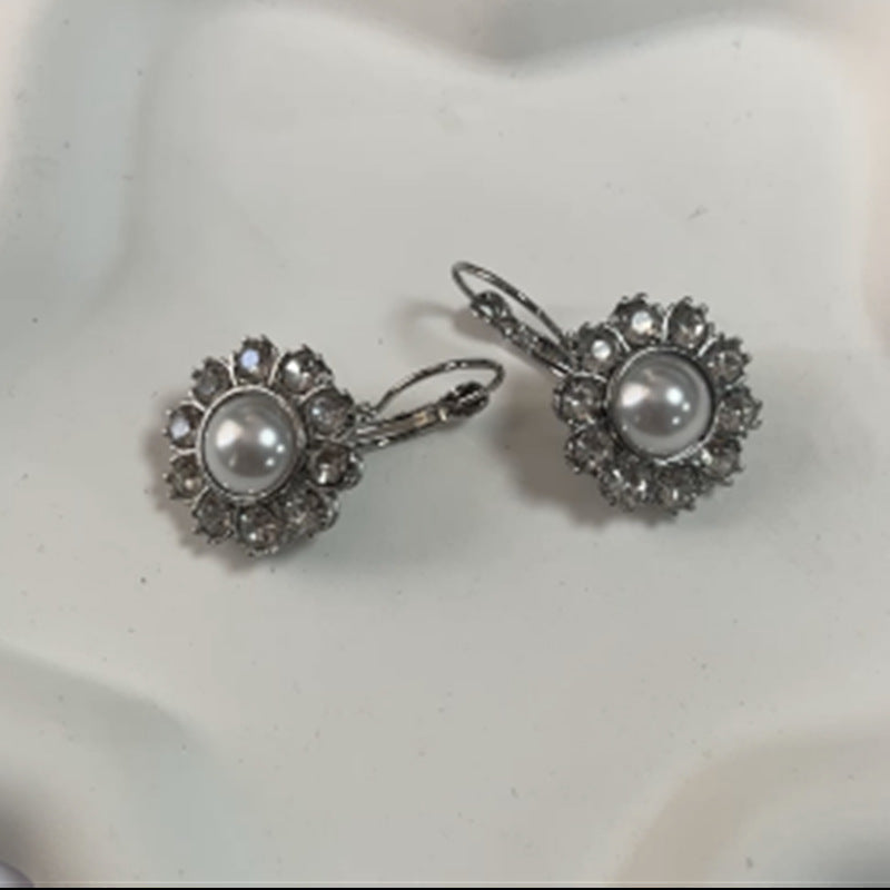 Elegante Perlen Ohrring für jeden Anlass