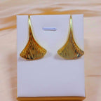 Zarte handwerkliche Ohrring