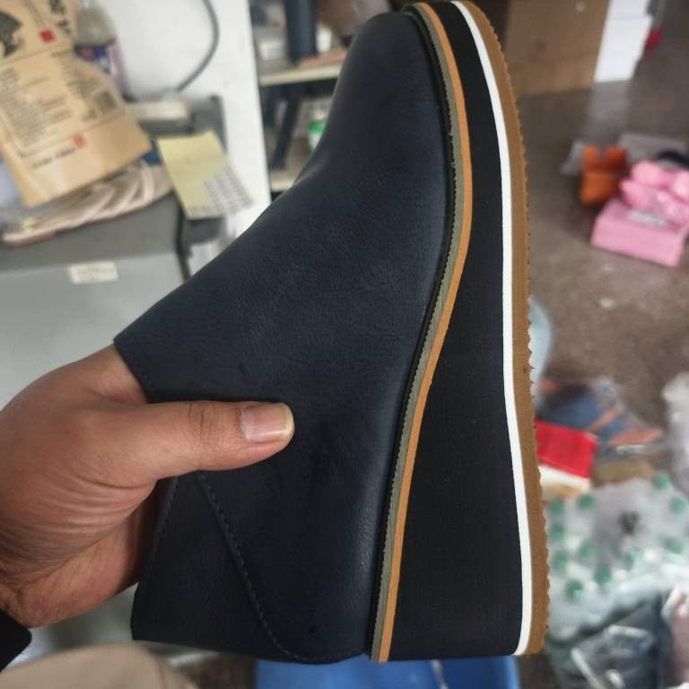 Wunderschön gefertigte Orthopädische Stiefel