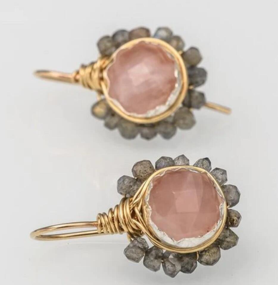 Schöne Ohrring mit einzigartigem Stil