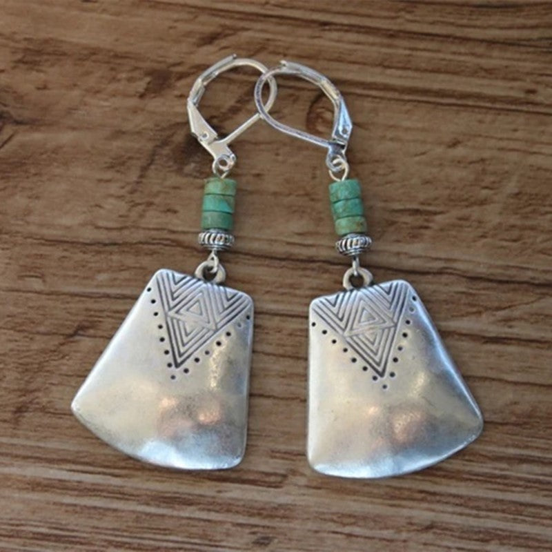 Schöne Ohrring mit einzigartigem Stil