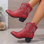 Klassische Orthopädische Stiefel mit zeitlosem Stil