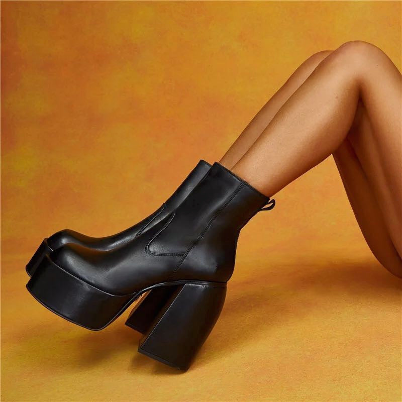 Elegante Orthopädische Stiefel für jeden Schritt