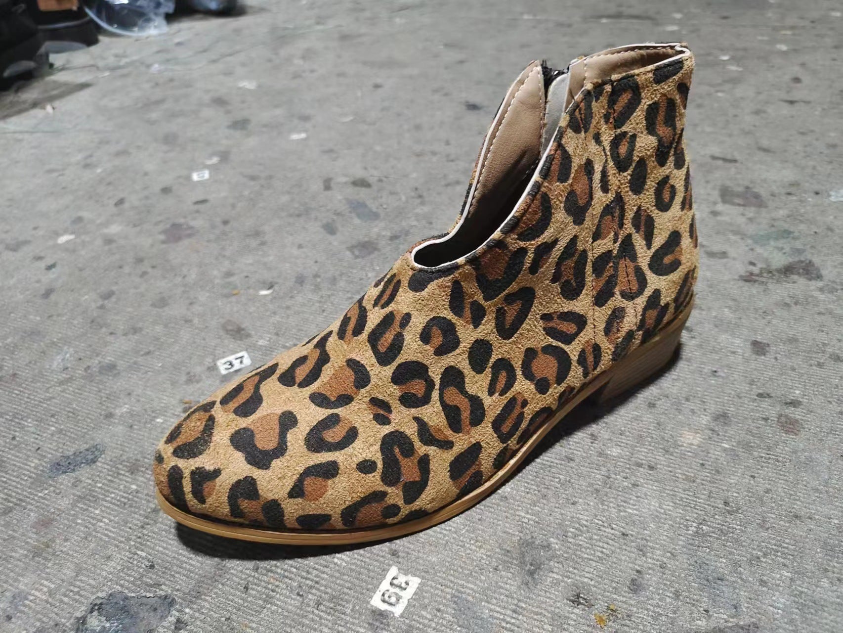 Stilvolle Orthopädische Stiefel für jeden Anlass