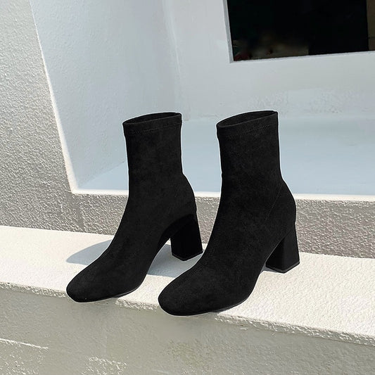 Schicke Orthopädische Stiefel mit einzigartigem Design