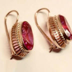 Schöne Gold Ohrring mit einzigartigem Stil