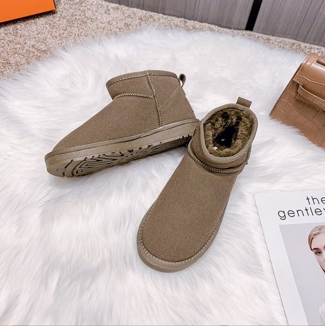 Schicke Orthopädische Stiefel mit einzigartigem Design