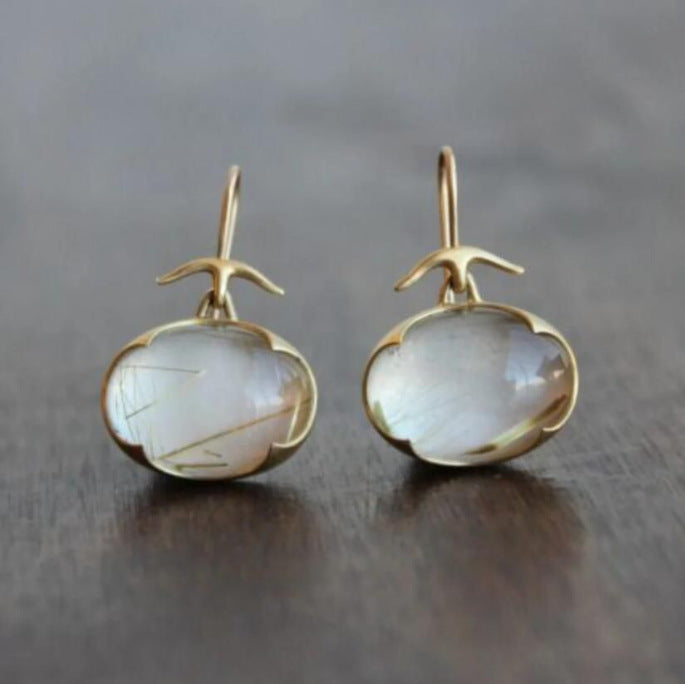 Schöne Ohrring mit einzigartigem Stil