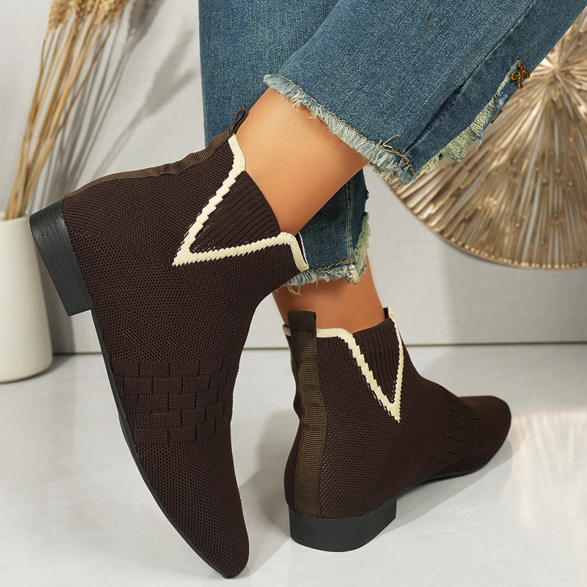 Schicke Orthopädische Stiefel mit einzigartigem Design