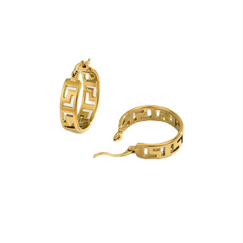 Klassische Gold Ohrring mit zeitloser Eleganz