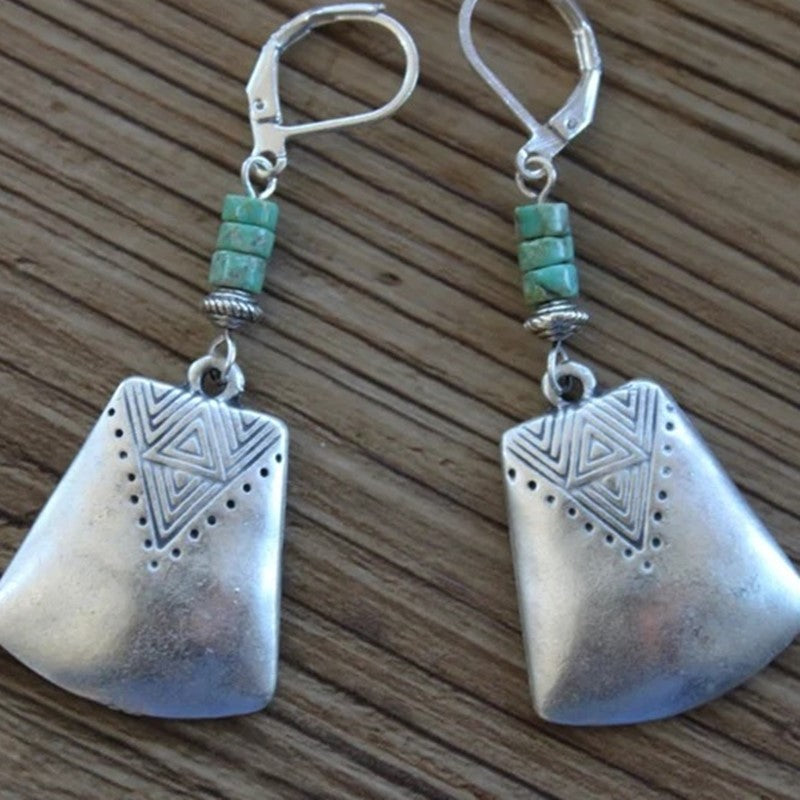 Schöne Ohrring mit einzigartigem Stil