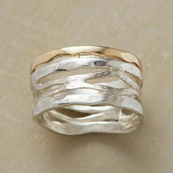Schöne Ring mit einzigartigem Stil