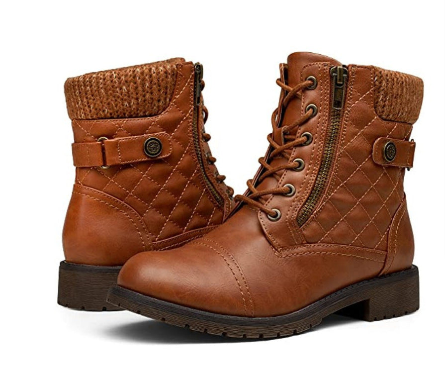 Schicke Orthopädische Stiefel mit einzigartigem Design