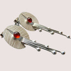 Zarte handwerkliche Ohrring