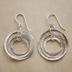 Zarte handwerkliche Silber Ohrring