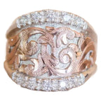 Zarte handwerkliche Ring