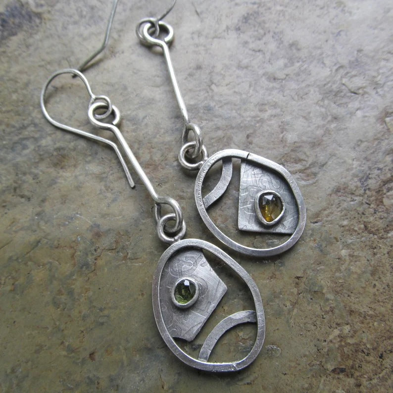 Handgefertigte Vintage Ohrring