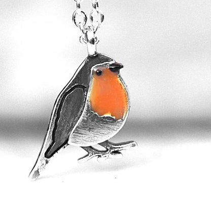 Zarte handwerkliche Halskette