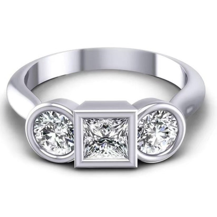 Zarte handwerkliche Ring