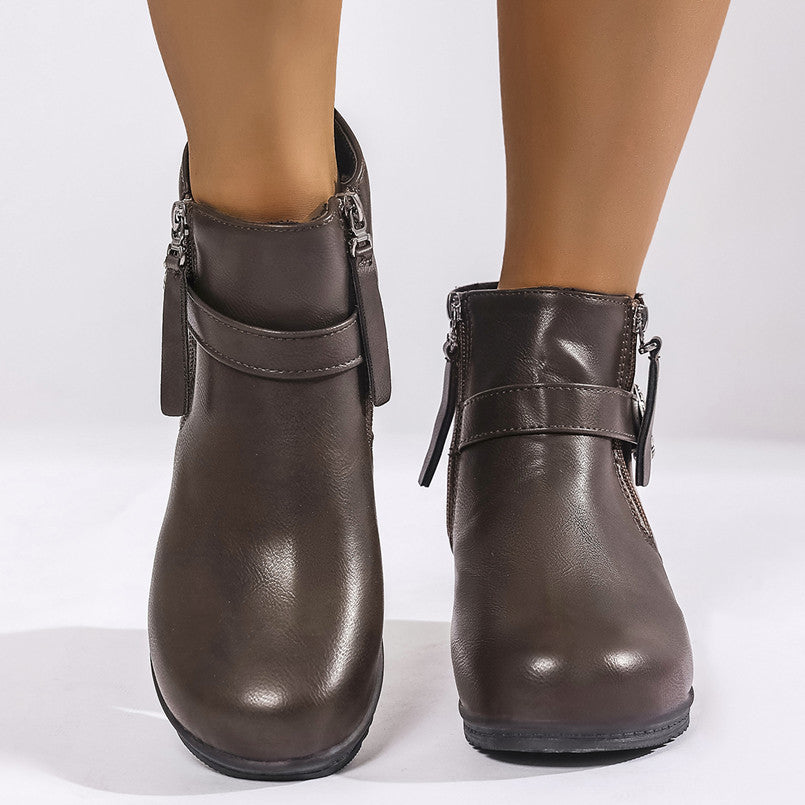 Klassische Orthopädische Stiefel mit zeitlosem Stil