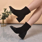 Klassische Orthopädische Stiefel mit zeitlosem Stil