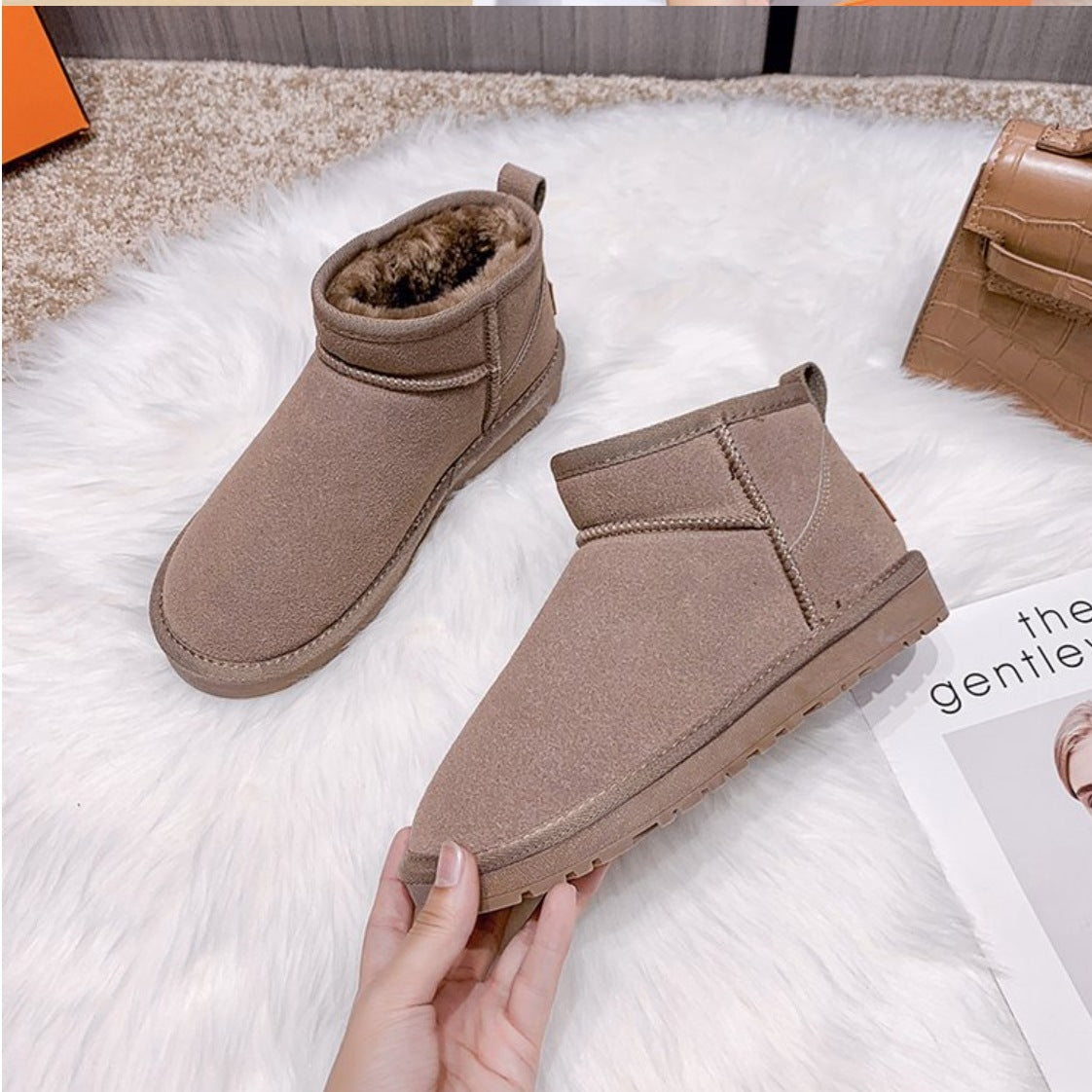 Schicke Orthopädische Stiefel mit einzigartigem Design