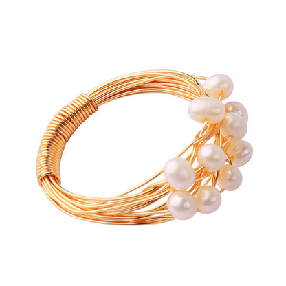 Atemberaubende Perlen Ring für den Alltag