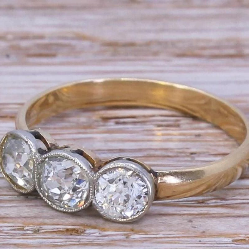 Charmante Gold Ring für jeden Anlass