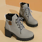 Schicke Orthopädische Stiefel mit einzigartigem Design