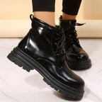 Klassische Orthopädische Stiefel mit zeitlosem Stil