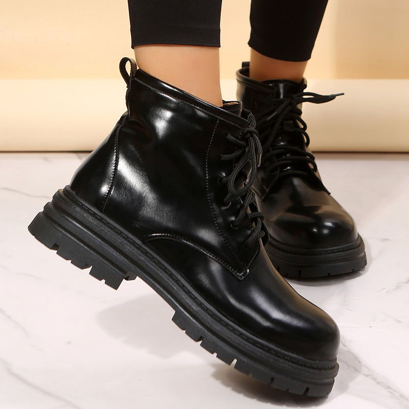 Klassische Orthopädische Stiefel mit zeitlosem Stil