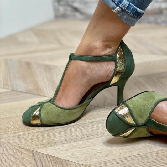 Klassische Orthopädische Sandalen mit zeitlosem Stil