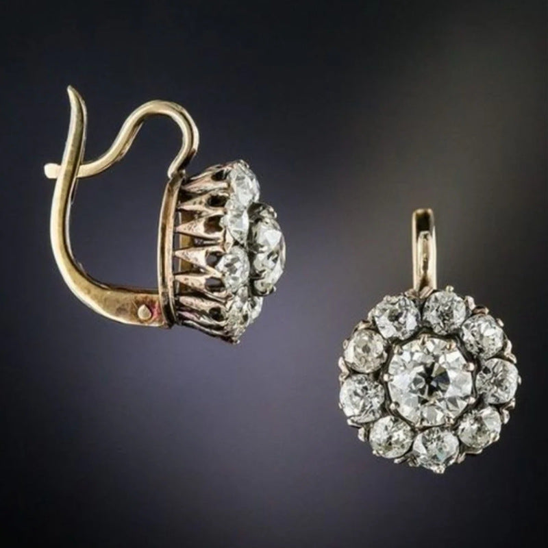 Schöne Ohrring mit einzigartigem Stil