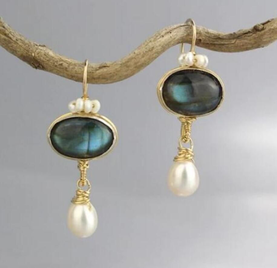 Handgefertigte Vintage Perlen Ohrring