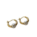 Schöne Gold Ohrring mit einzigartigem Stil