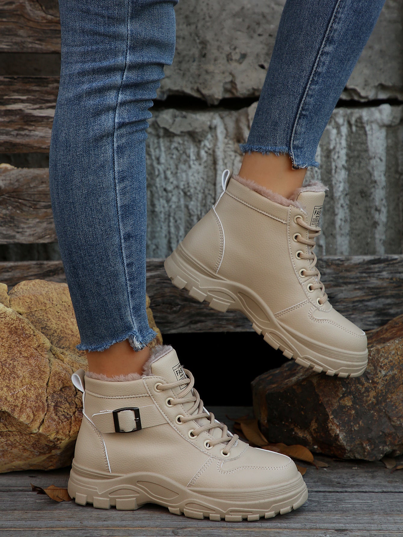 Elegante Orthopädische Stiefel für jeden Schritt