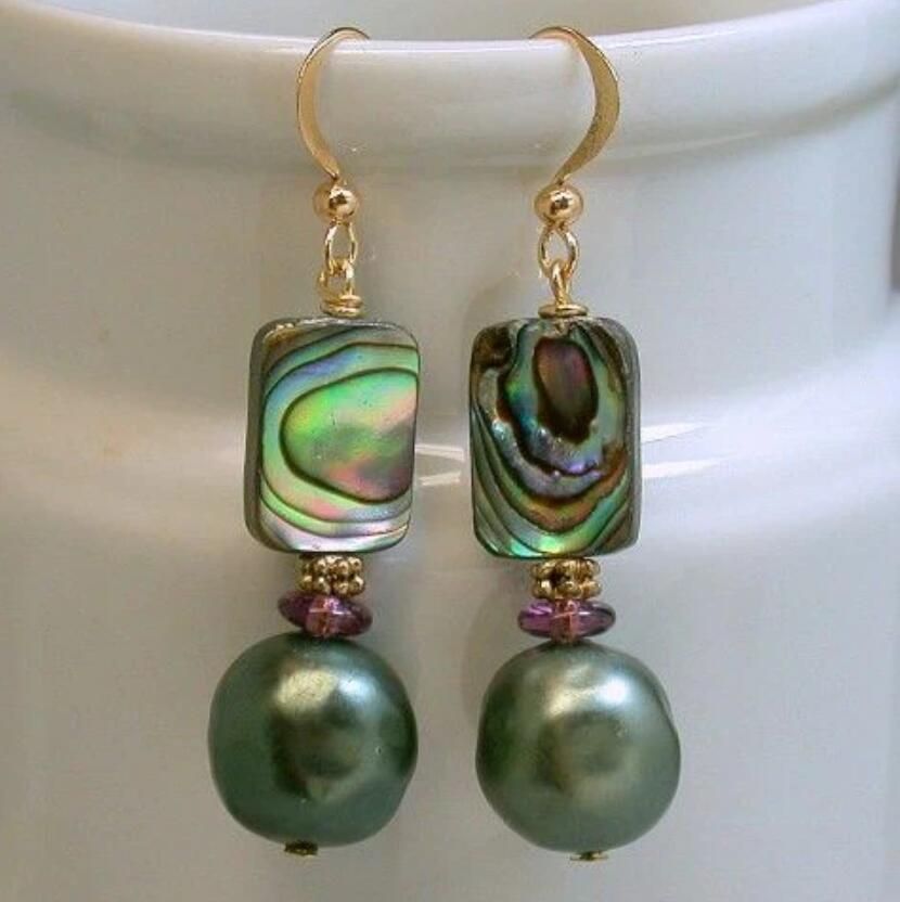 Schöne Perlen Ohrring mit einzigartigem Stil