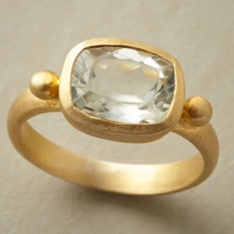 Klassische Gold Ring mit zeitloser Eleganz