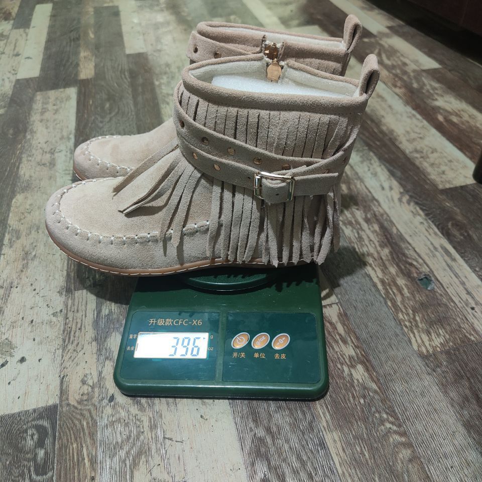 Klassische Orthopädische Stiefel mit zeitlosem Stil