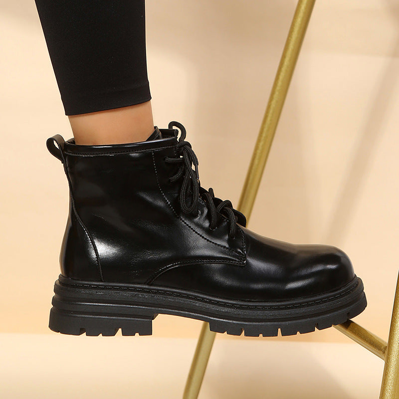 Klassische Orthopädische Stiefel mit zeitlosem Stil