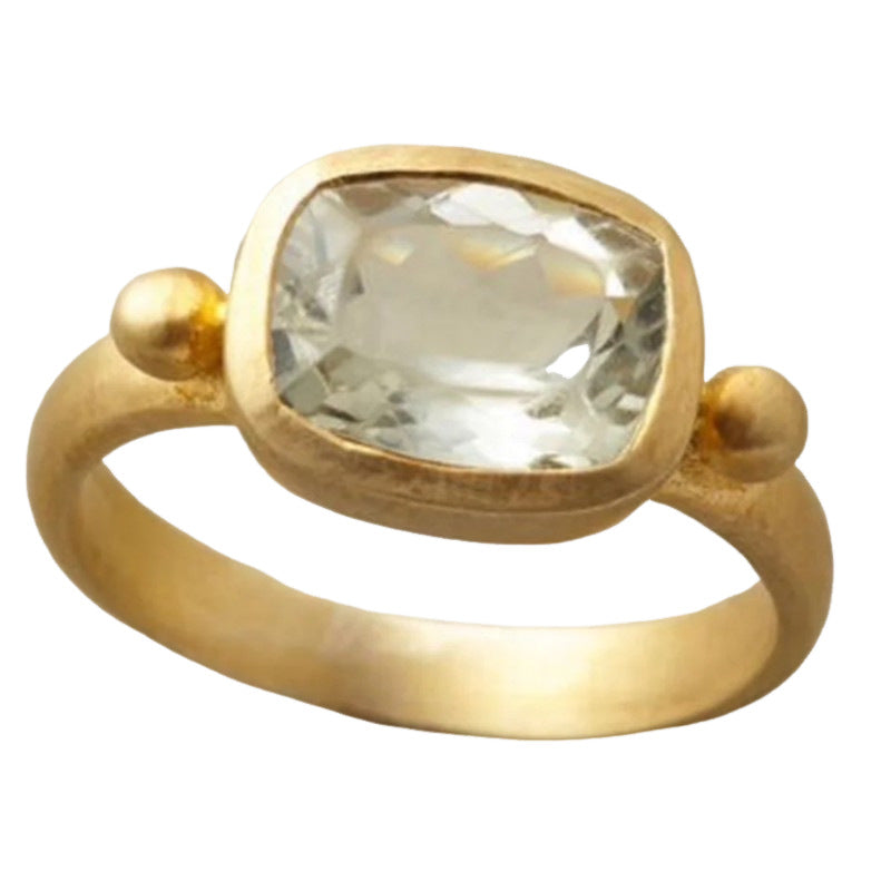 Klassische Gold Ring mit zeitloser Eleganz
