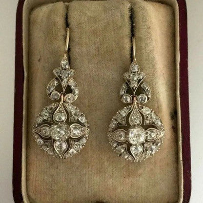 Atemberaubende Ohrring für den Alltag