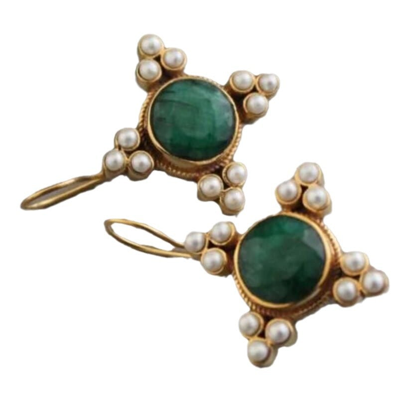 Schöne Ohrring mit einzigartigem Stil