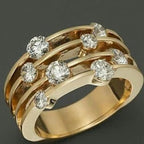 Klassische Gold Ring mit zeitloser Eleganz