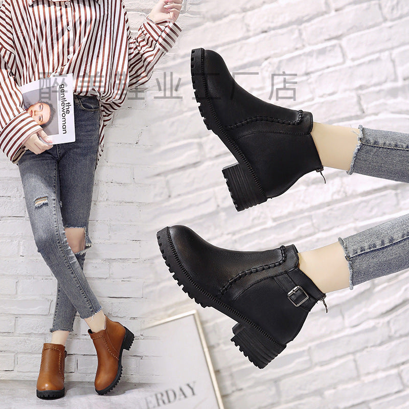 Klassische Orthopädische Stiefel mit zeitlosem Stil