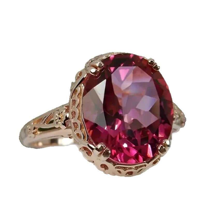 Zarte handwerkliche Ring